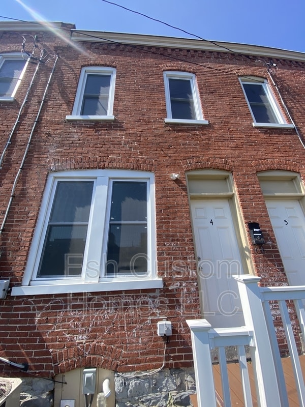 Building Photo - 538 N Queen St Rental