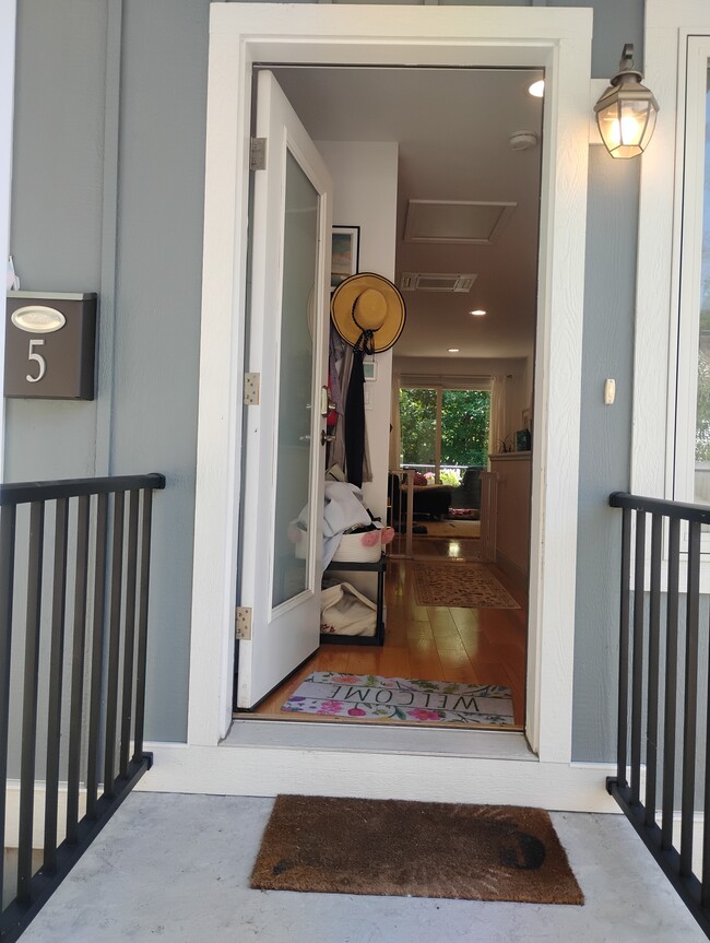 Photo - 36 Hampden St