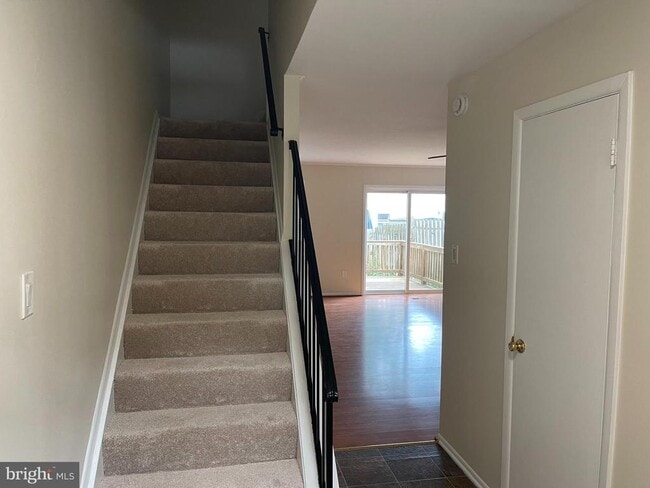 Building Photo - 1664 Yorktown Ct Rental