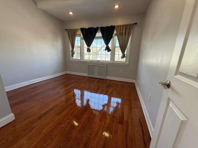 Photo - 18 W 49th St Unit 2