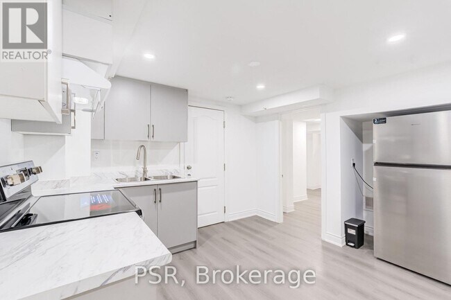 Photo - 24 Skelmore Crescent