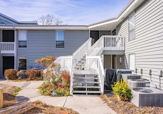 Photo - 728 Azalea Dr Unit 424