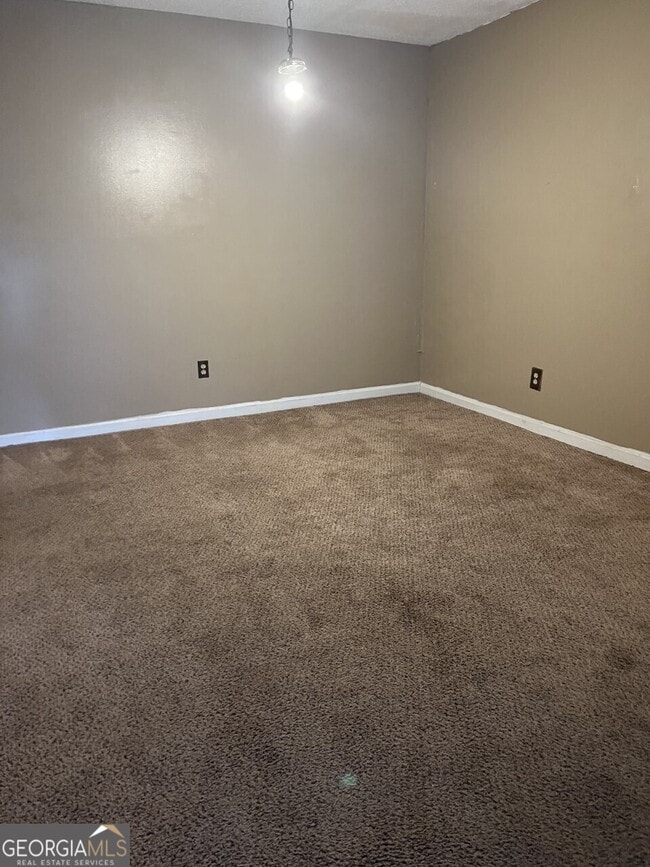 Photo - 3575 Oakvale Rd Unit 1010