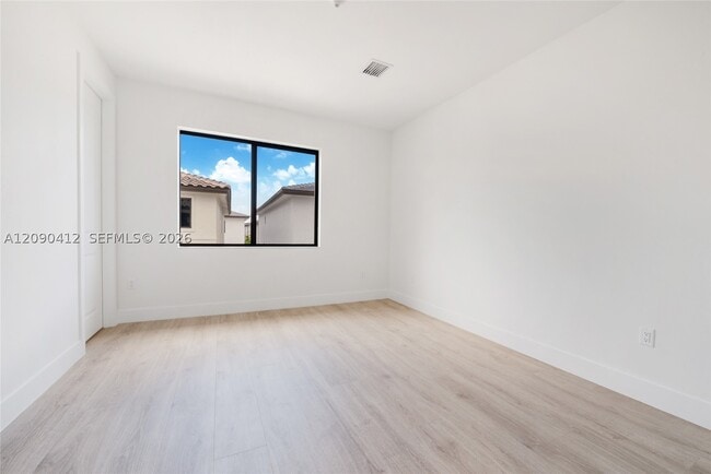 Photo - 4408 NW 80th Ave