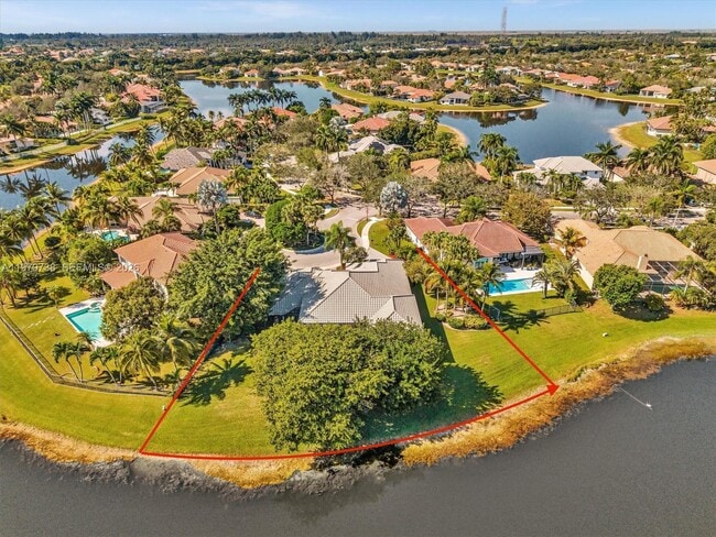 Photo - 2756 Meadowood Dr