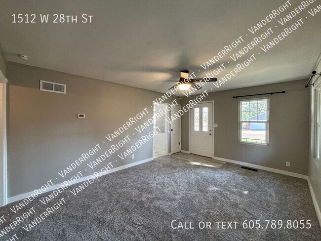 Photo - 1512 W 28th St