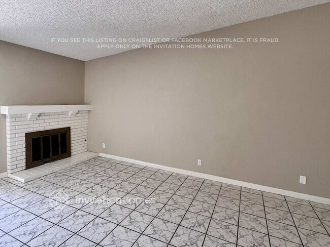 Photo - 346 Fuente Dr