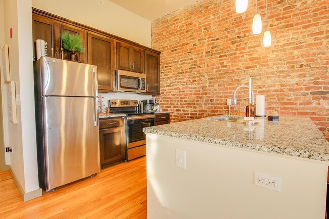 307 2nd THE LOFTS