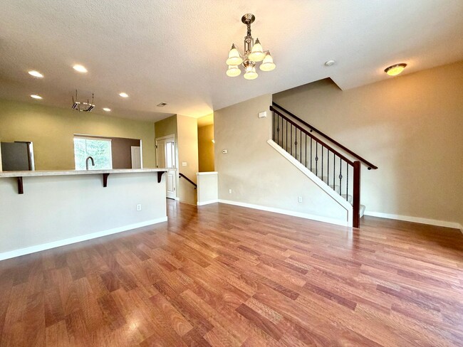 Building Photo - ~New home for the holidays? Move in now, and get December RENT FREE!~