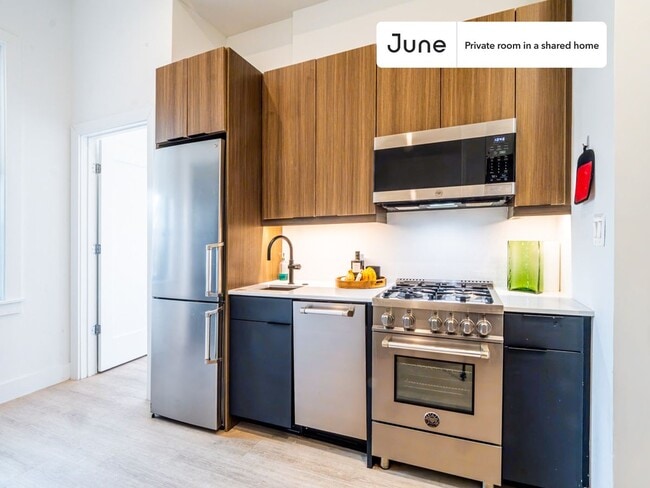 Photo - Room in Shared 4 bed/2 bath home Unit D