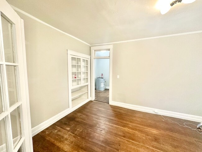 Photo - 106 Academy St