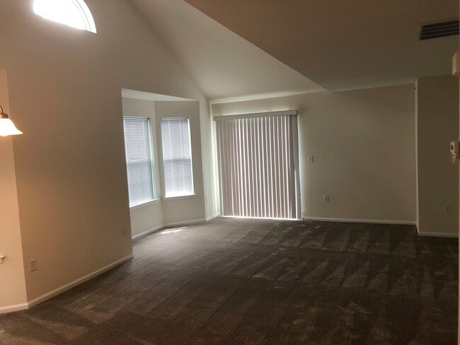 Photo - The Apartments At Weatherby