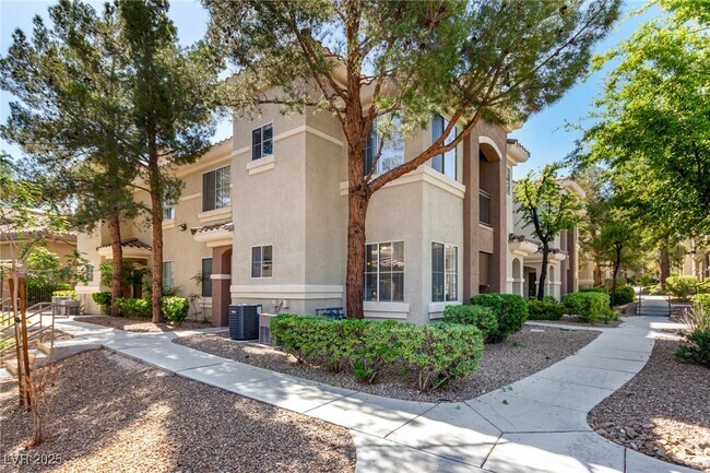 Building Photo - 9050 W Warm Springs Rd Unit 1140 Rental