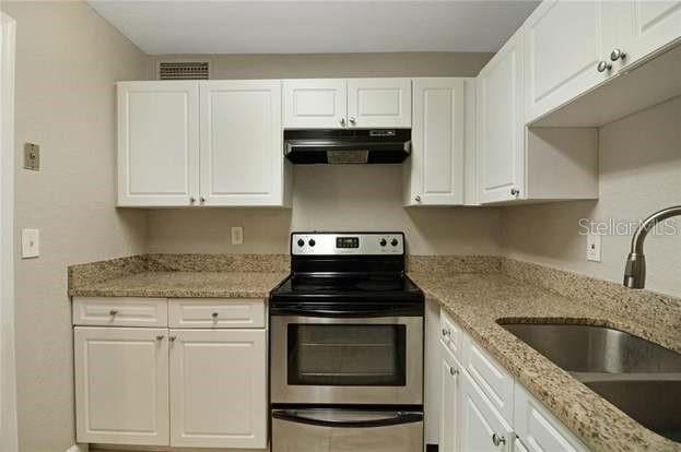 Photo - 484 Banyon Tree Cir Unit 204