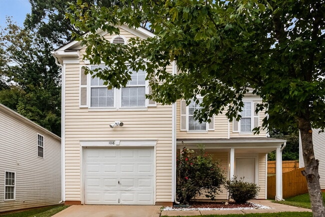 Building Photo - 1018 Allegiance Dr