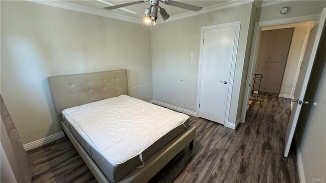 Building Photo - 8722 Amboy Ave