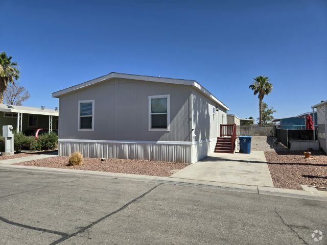 Building Photo - 6223 E Sahara Ave Rental