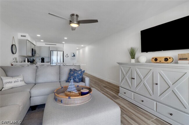 25850 Hickory Blvd Unit 102