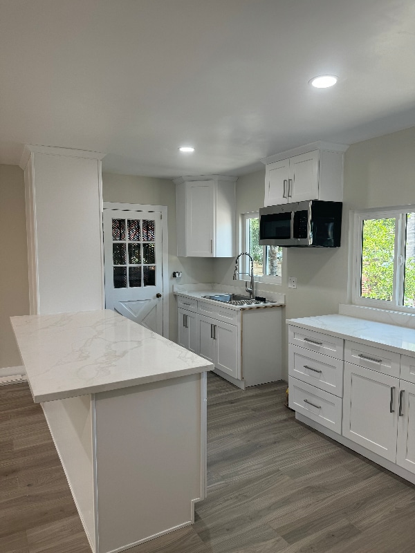 Photo - 14670 Harding St Apartment Unit Main