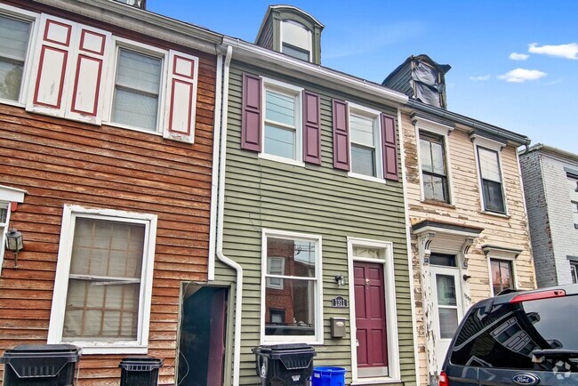 Building Photo - Coming Soon - Mid Town Harrisburg townhome...