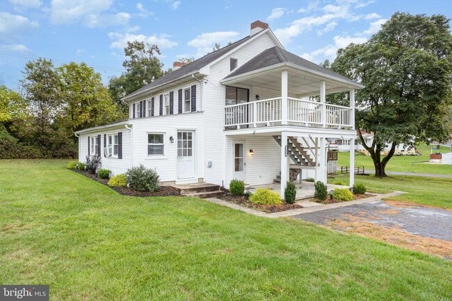 Building Photo - 536 Lewisberry Rd