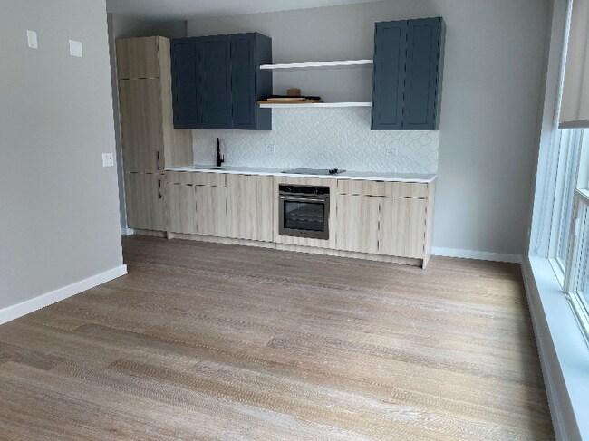 Photo - 1201 N Clark St Unit 305