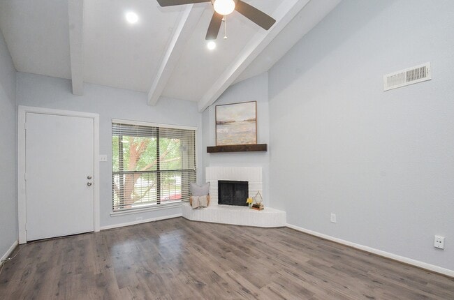 Photo - 5711 Sugar Hill Dr Unit True