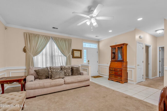 Photo - 138 Greenlawns Dr