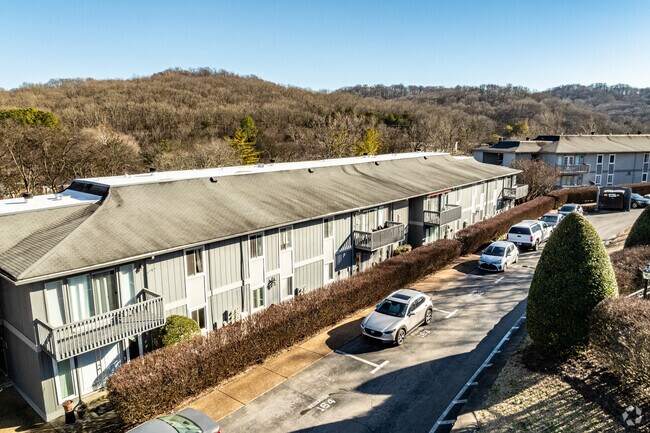 Photo - Belle Meade Highlands