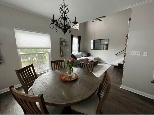 Photo - 39 Houmas Pl