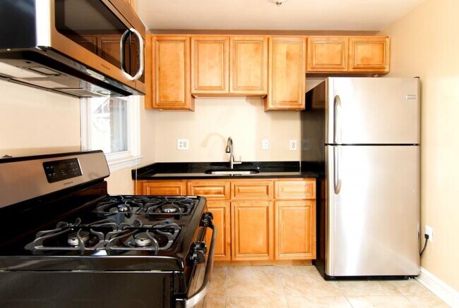 Photo - 8409 Potomac Ave