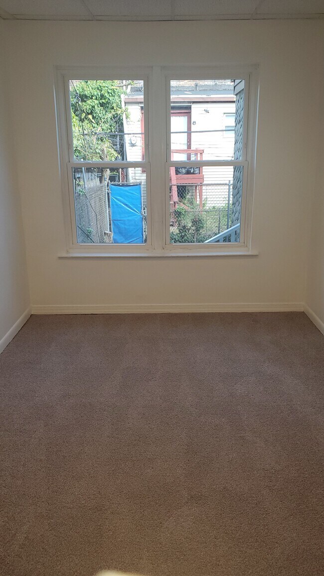 Photo - 2553 Bonaffon St Unidad Apartment 1