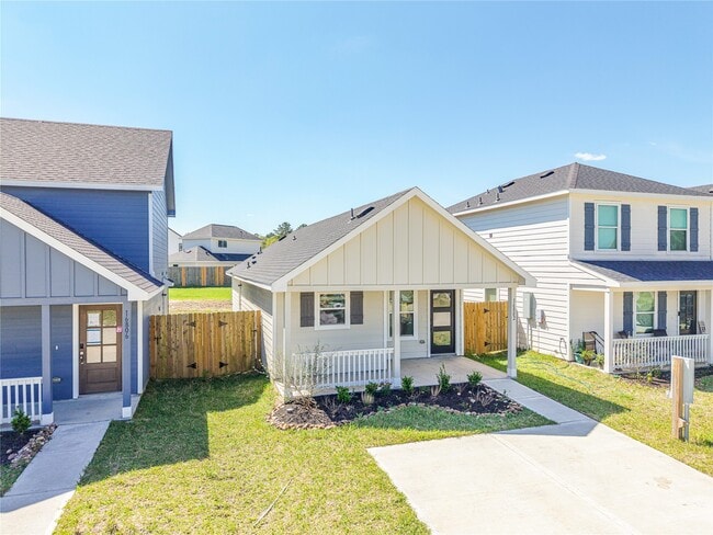 Photo - 16802 N Marie Vlg Dr