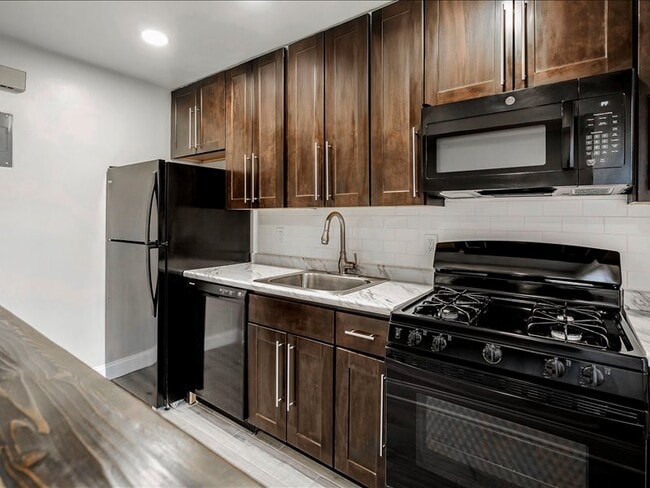 Grandview Manor Apartments
