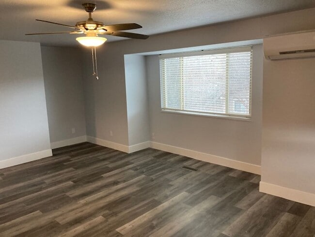 1501 E Shenandoah Ct