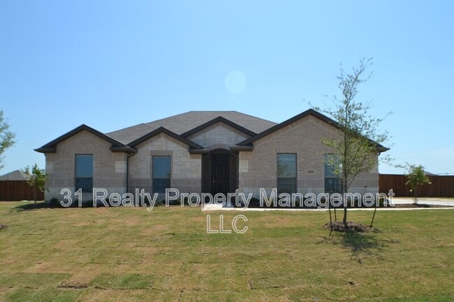 Building Photo - 1119 Sumner Dr Rental