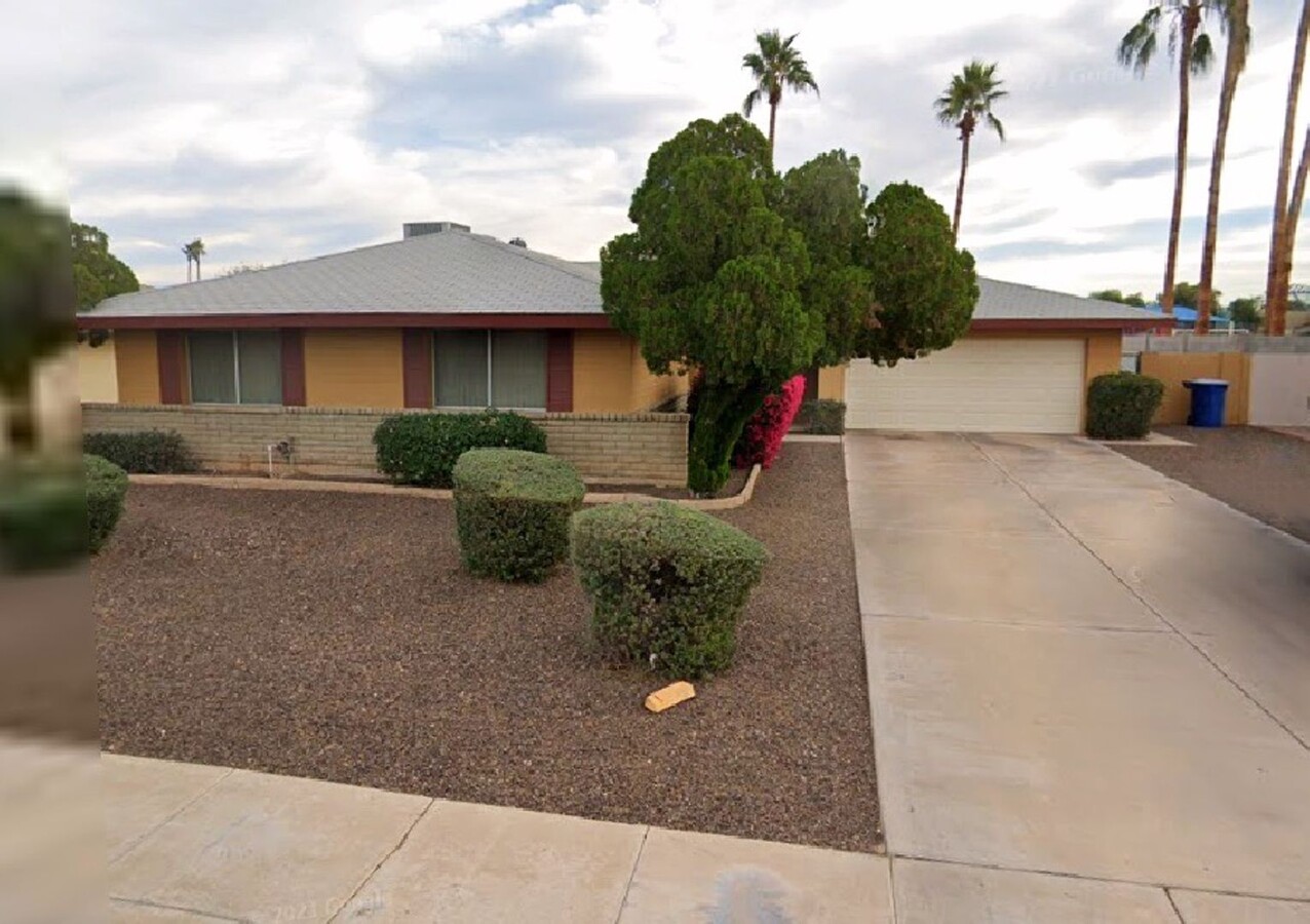 4 BEDROOM, 2 BATH TEMPE HOME WITH 2 CAR GA... - 4 BEDROOM, 2 BATH TEMPE HOME WITH 2 CAR GA...