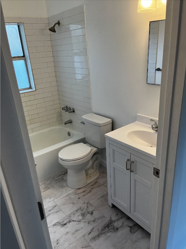 1896 40th Ave Unit 8
