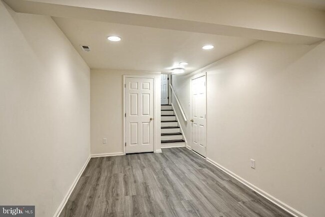 Photo - 609 Hamilton St