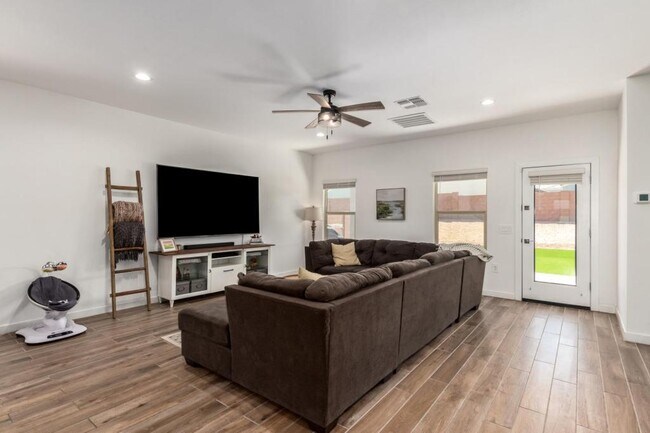 Photo - 12796 E Giada Dr