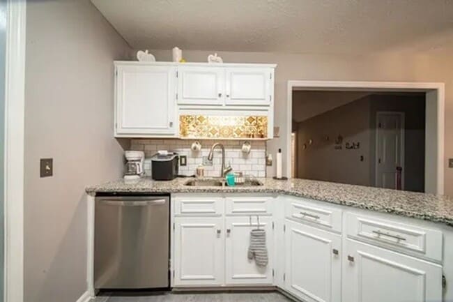 Photo - 5208 Spinnaker Ct