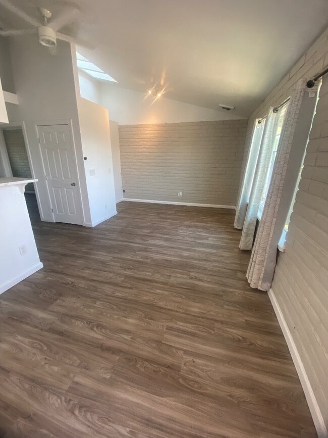 Photo - 3408 Ross Ave SE