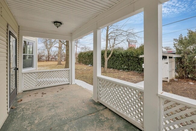 Photo - 2089 Lockbourne Rd