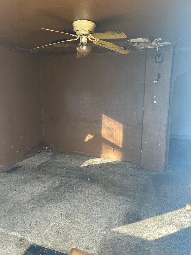 Photo - 335 N Fairmont Ave