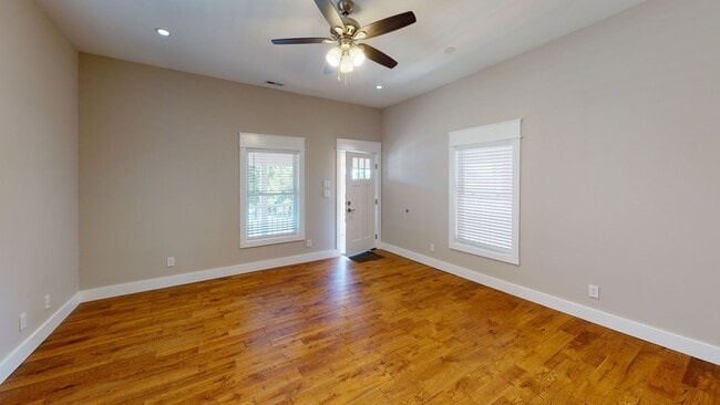 Photo - 1616 Forest Ave