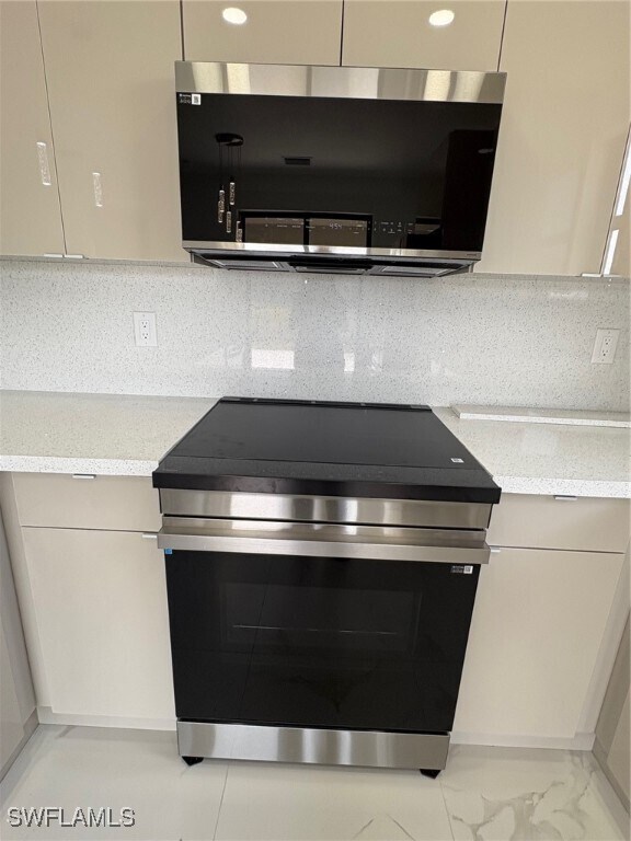 Photo - 2600 Ann Ave N