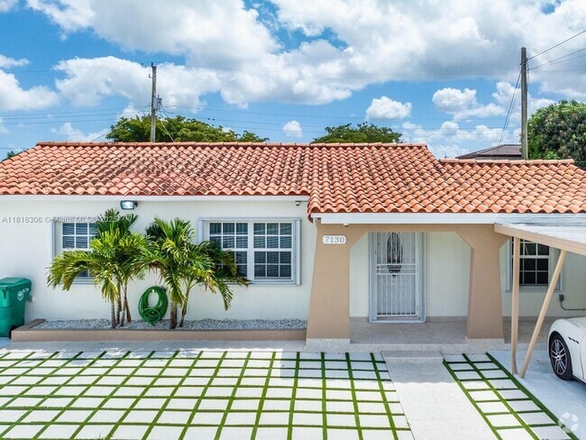 Building Photo - 7130 SW 4th St Rental