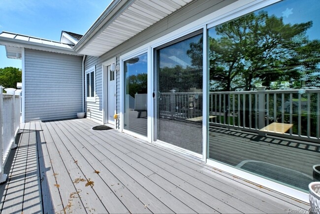 Photo - 44 Fox Hill Dr
