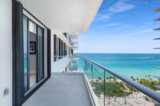 Photo - 9801 Collins Ave Unidad 16f Rental