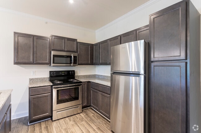 1BR, 1BA Alder - Grand Oaks of Spartanburg